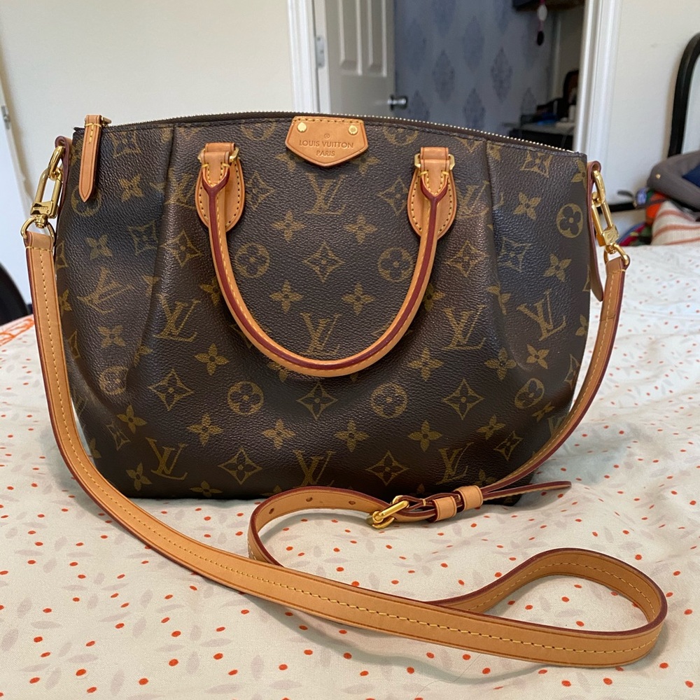 Louis Vuitton Turenne pm